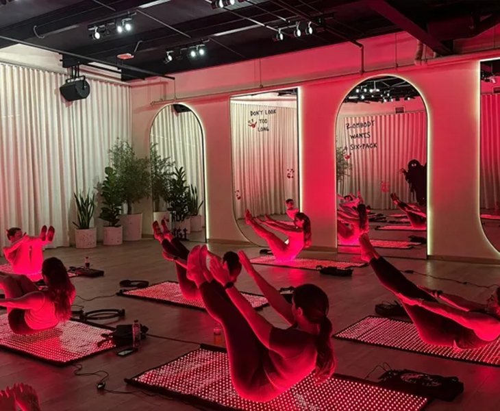 RICOVSUN red light therapy mats for group Pilates studio applications