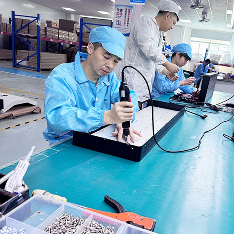 RICOVSUN red light therapy panel manufacturing production line
