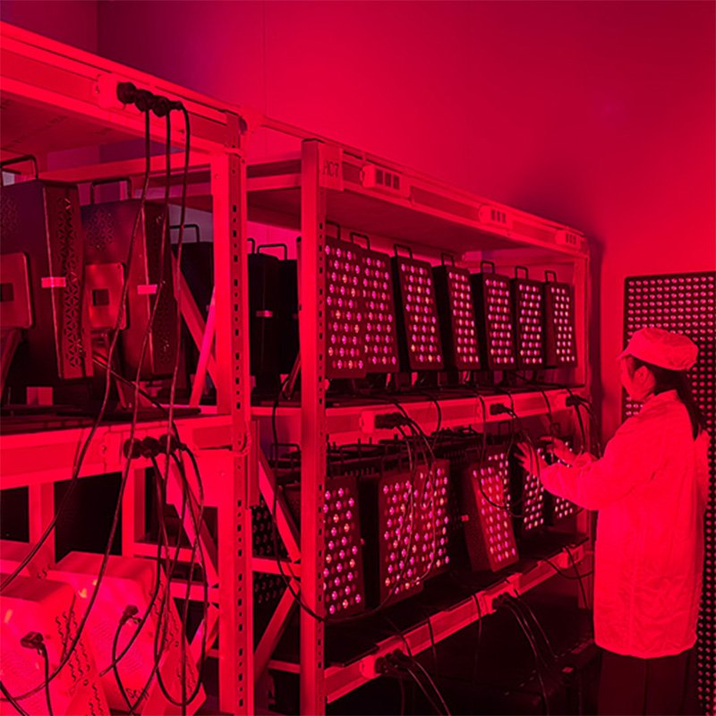 Red light therapy panel aging testing at RICOVSUN factory