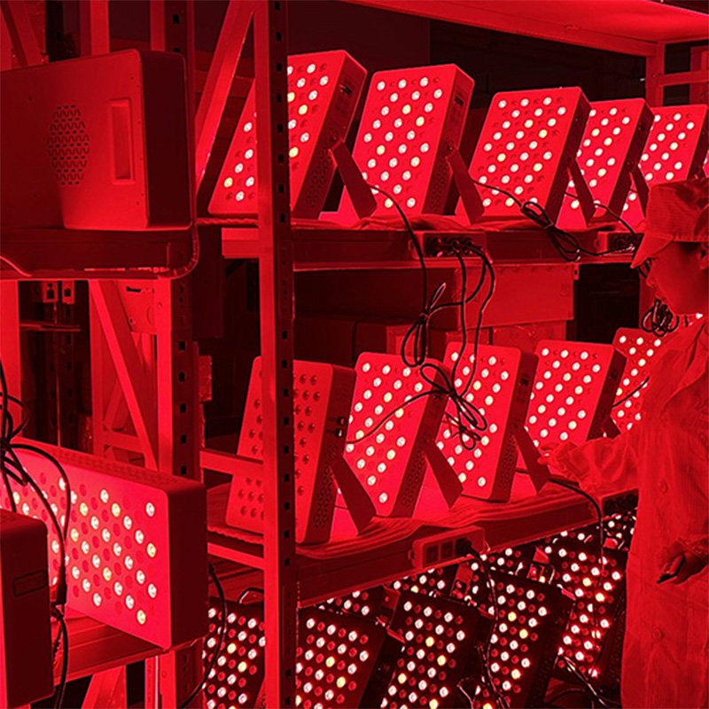 Red light therapy panel aging testing at RICOVSUN factory